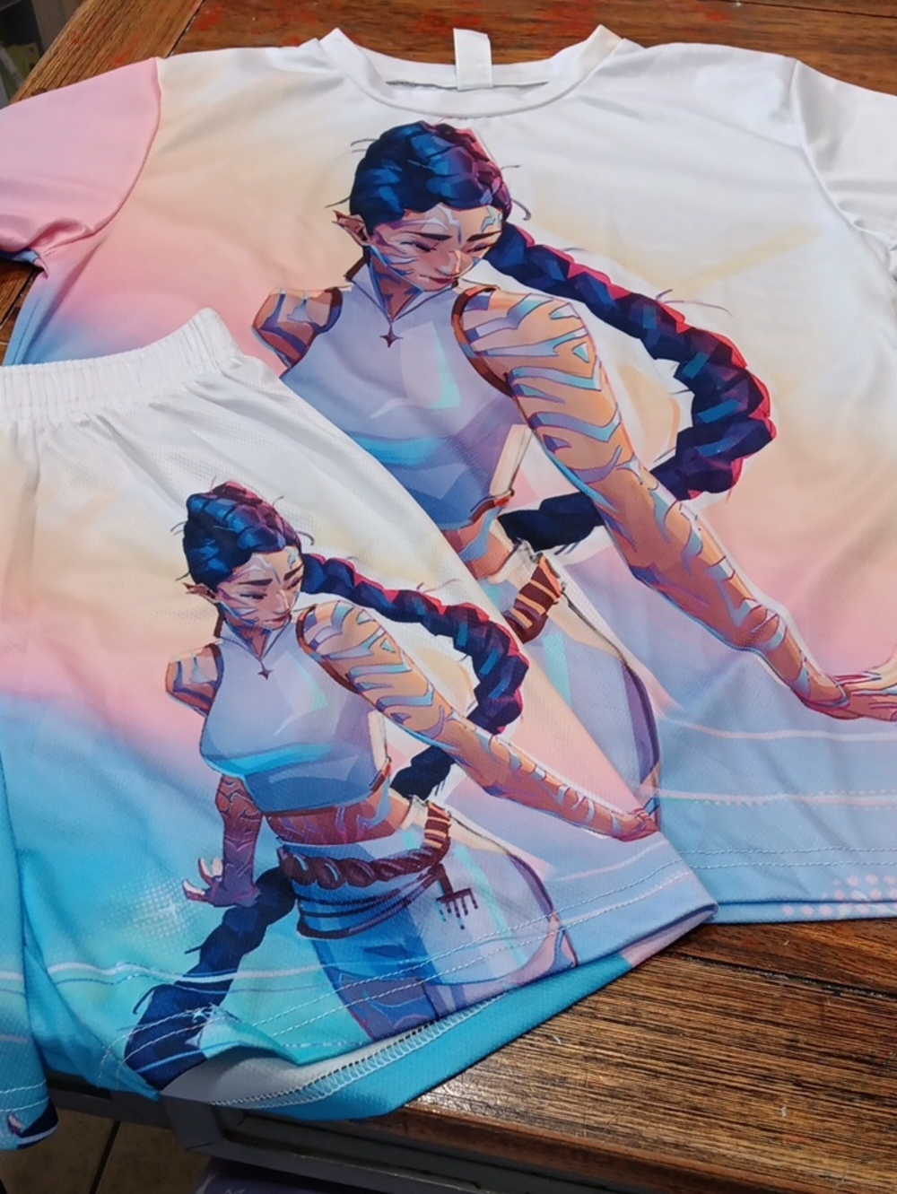 Rumi Demon Hunter Gradient Anime Print Short Set .White Blue Pink